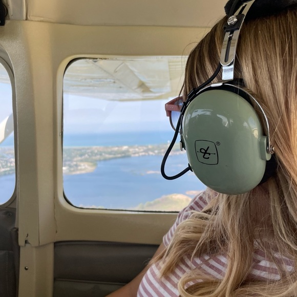 Meet your Posher, Savanna - Picture 1 of 1